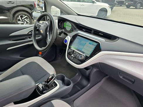 Used 2019 Chevrolet Bolt LT FWD image 5