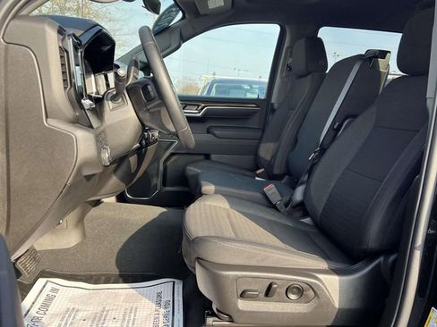 Certified 2025 Chevrolet Silverado 1500 LT image 9