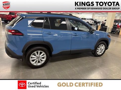Certified 2026 Toyota Corolla Cross LE FWD image 9