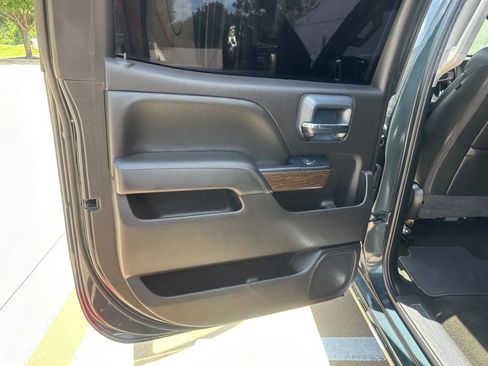 Used 2018 GMC Sierra 3500 Denali w/ Duramax Plus Package image 18