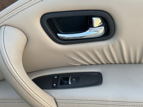 Used 2023 Nissan Armada SL image 15