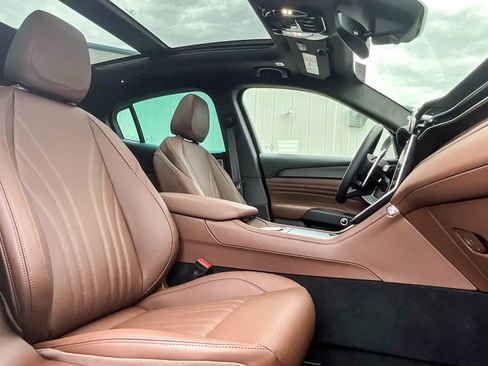 Used 2024 Maserati Grecale GT image 15