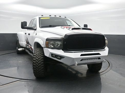 Used 2003 Dodge Ram 3500 Truck 4x4 Quad Cab DRW image 36