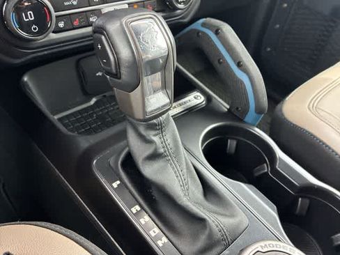 Used 2024 Ford Bronco Wildtrak AWD/4WD image 35