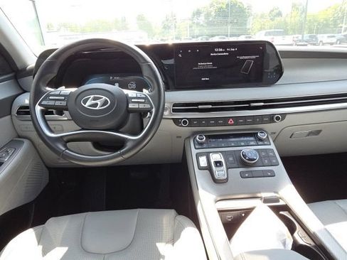 Used 2023 Hyundai Palisade SEL AWD/4WD image 14
