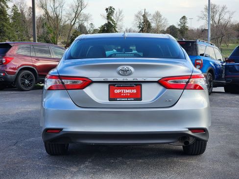 Used 2020 Toyota Camry LE FWD image 6