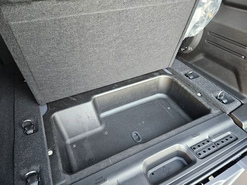 New 2026 Jeep Wrangler Unlimited Rubicon w/ Technology Group image 9