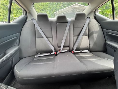Used 2025 Nissan Altima 2.5 SV FWD image 38
