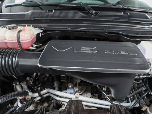 Used 2022 RAM 1500 Big Horn AWD/4WD image 30