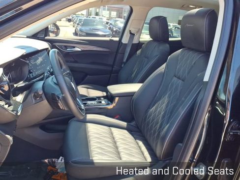 Used 2023 Buick Envision Avenir AWD/4WD image 17