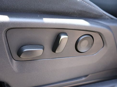 Used 2024 Chevrolet Silverado 1500 Custom RWD image 8