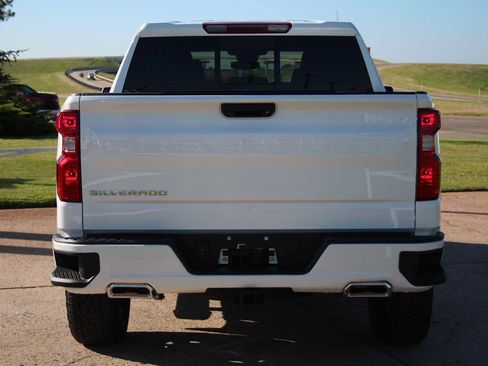 Used 2025 Chevrolet Silverado 1500 RST w/ Convenience Package II AWD/4WD image 10