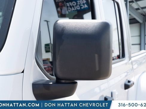 Used 2020 Jeep Gladiator Sport w/ Quick Order Package 24S AWD/4WD image 27