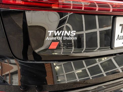 Used 2024 Audi Q8 e-tron Prestige image 46