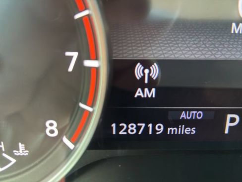 Used 2021 Nissan Rogue SV AWD/4WD image 17
