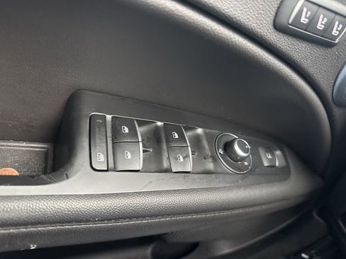 Used 2023 Alfa Romeo Stelvio Veloce image 16