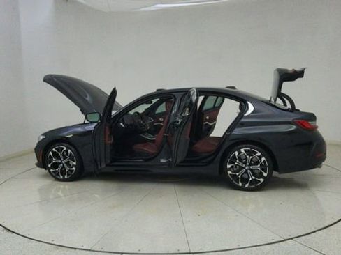 Used 2025 BMW 330i Sedan RWD image 72