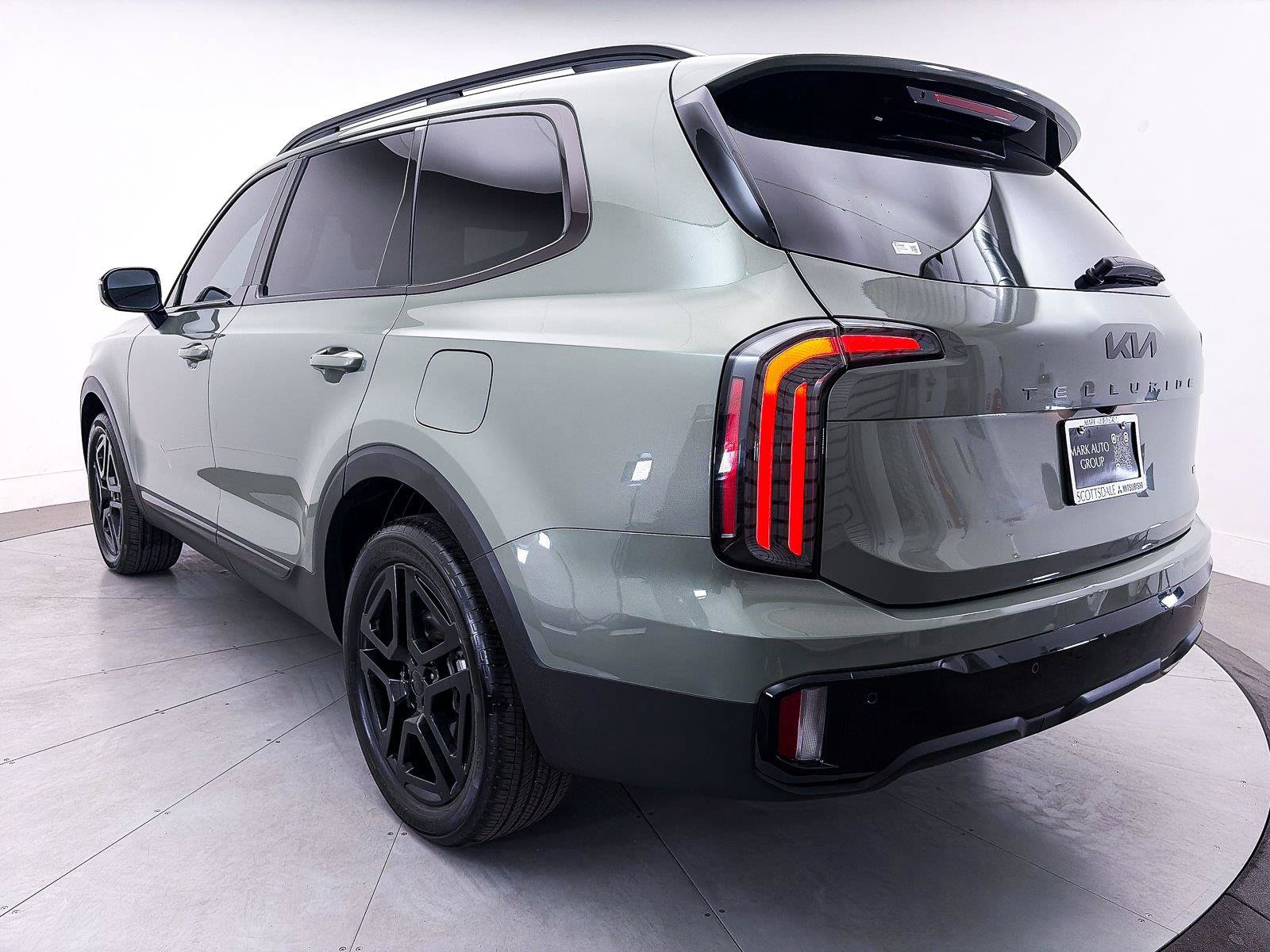 Certified 2025 Kia Telluride SX Prestige X-Line AWD/4WD image 18