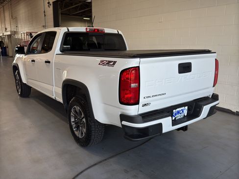Used 2021 Chevrolet Colorado Z71 w/ Safety Package AWD/4WD image 3