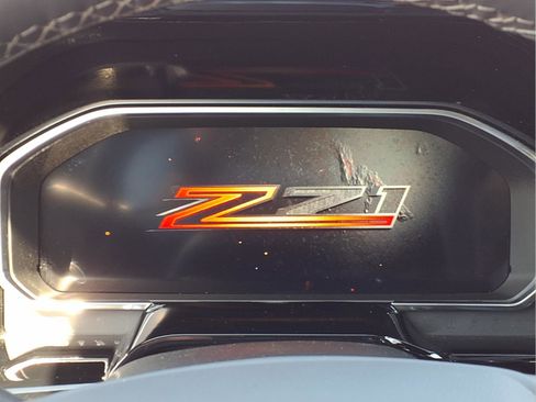 Used 2026 Chevrolet Silverado 2500 LT w/ Trail Boss Package image 17