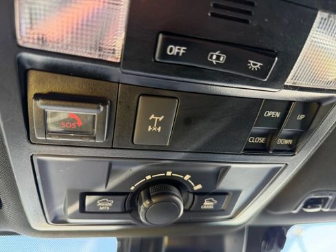 Used 2020 Toyota Tacoma TRD Pro AWD/4WD image 20