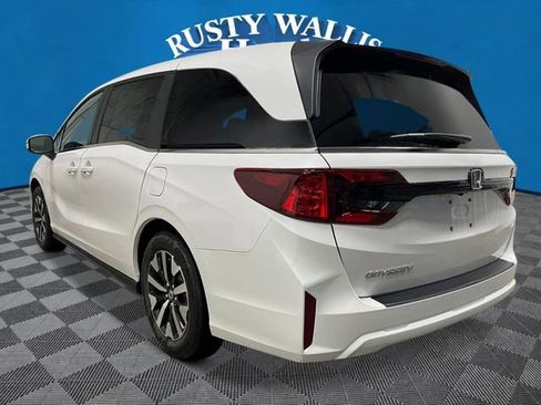 New 2026 Honda Odyssey EX-L image 5