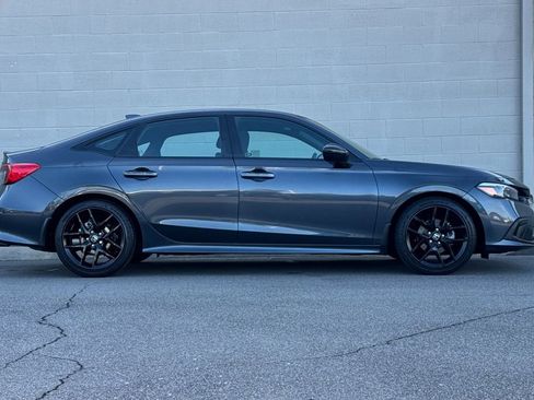 Certified 2024 Honda Civic Sport image 6