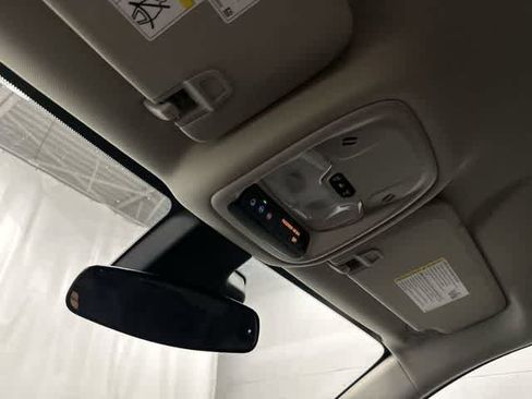 Used 2025 Buick Encore GX Preferred FWD image 21