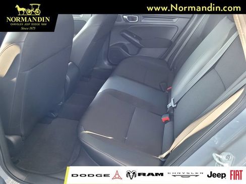 Used 2023 Honda Civic Sport image 18