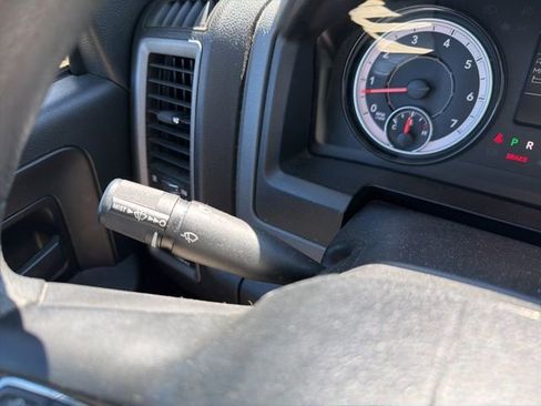 Used 2020 RAM 1500 Classic Tradesman AWD/4WD image 37