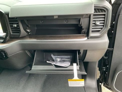 New 2026 Chevrolet Silverado 1500 LT image 32