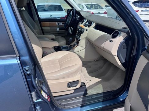 Used 2012 Land Rover LR4 AWD/4WD image 36