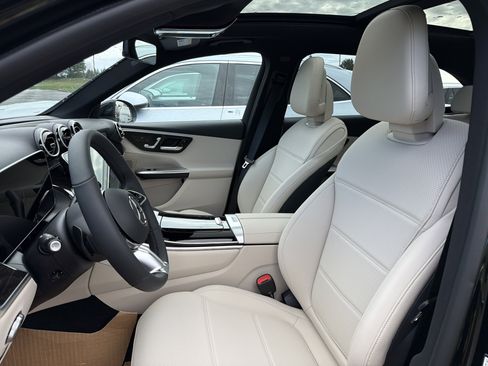 New 2026 Mercedes-Benz GLC 300 4MATIC image 10