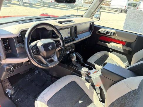 Certified 2022 Ford Bronco Wildtrak image 10