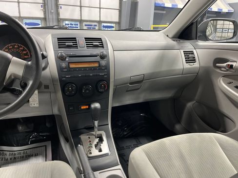 Used 2010 Toyota Corolla FWD image 23