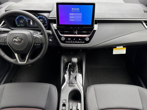 New 2026 Toyota Corolla SE FWD image 15