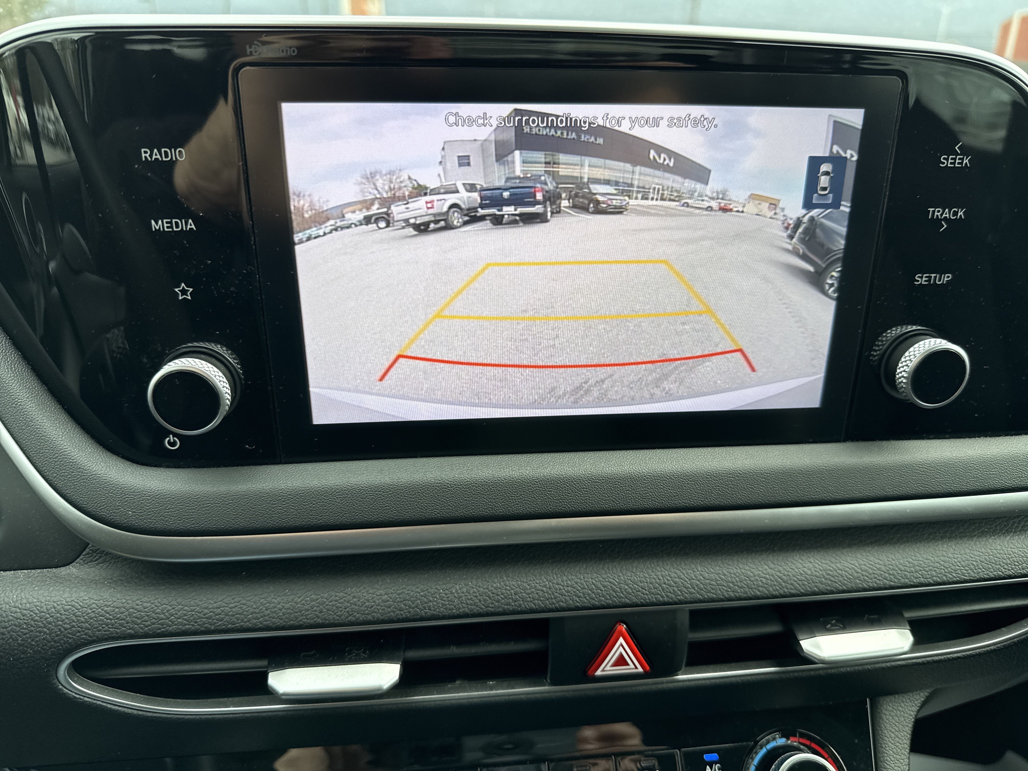 Used 2023 Hyundai Sonata SE FWD image 26