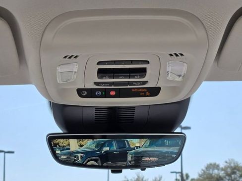 New 2026 Buick Envision Avenir image 12