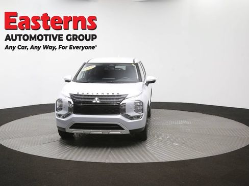 Used 2024 Mitsubishi Outlander SE AWD/4WD image 52