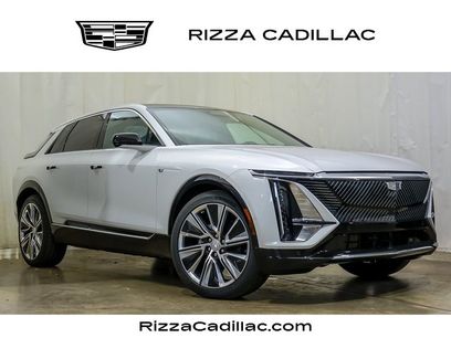 New 2025 Cadillac Lyriq Luxury w/ LPO, Floor Liner Package