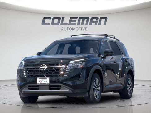 Used 2026 Nissan Pathfinder SL AWD/4WD image 1