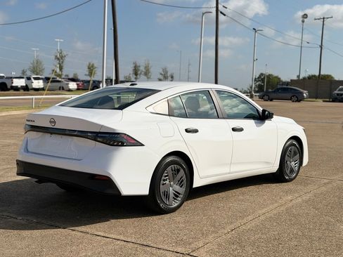 Certified 2026 Nissan Sentra S w/ Floor Mat Package FWD image 5