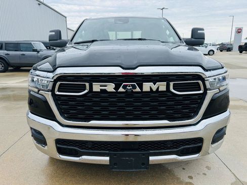 Used 2025 RAM 1500 Big Horn AWD/4WD image 33