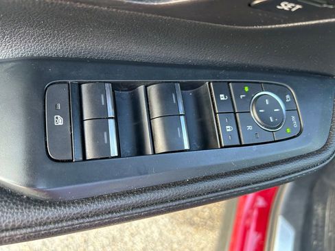 Certified 2024 Toyota Grand Highlander FWD image 19