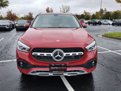 Used 2021 Mercedes-Benz GLA 250 4MATIC w/ Premium Package image 3