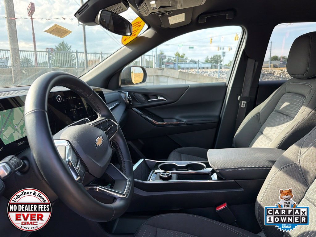 Used 2026 Chevrolet Equinox LT AWD/4WD image 21