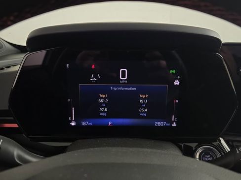 Used 2026 Chevrolet Trax RS w/ Sunroof Package FWD image 11