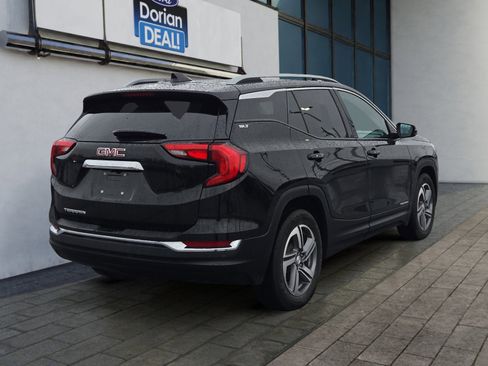 Used 2019 GMC Terrain SLT w/ Preferred Package image 3