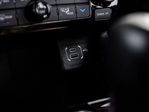 Used 2022 Jeep Compass Limited w/ Elite Group image 38