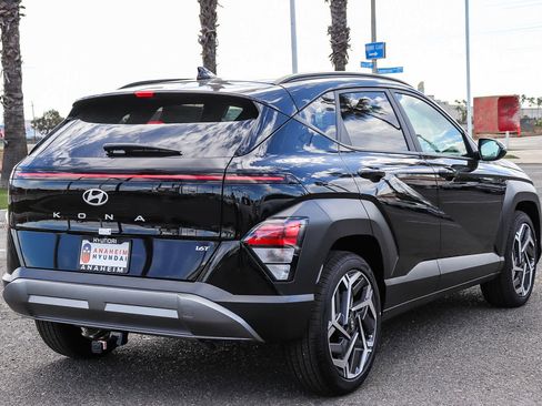 New 2026 Hyundai Kona SEL Premium image 8